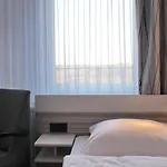 Hotel Strandhof 3*