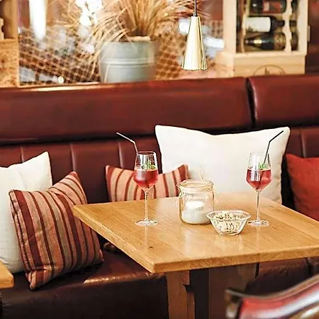 Strandhof Hotel 3*